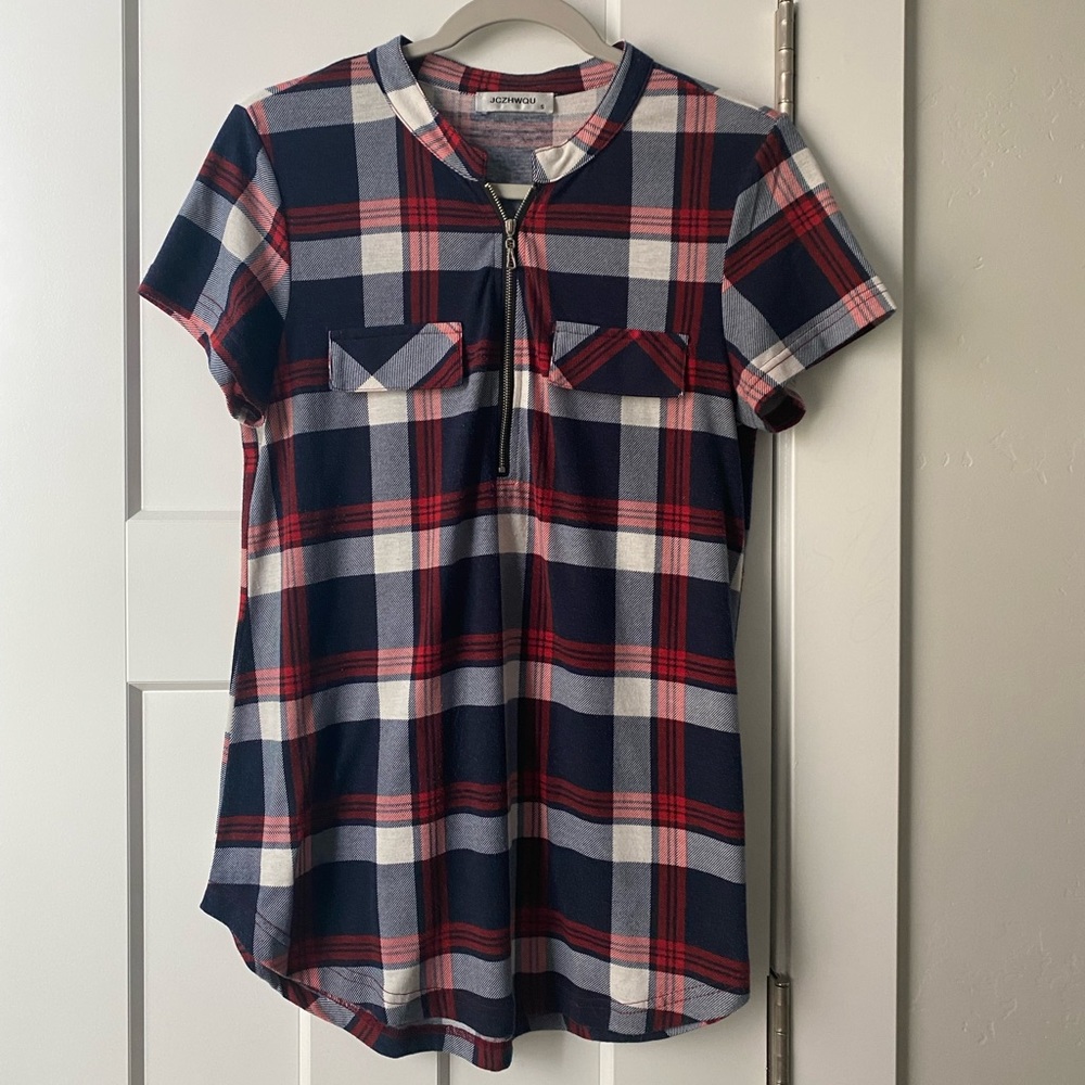JCZHWQU Plaid quarter zip blouse